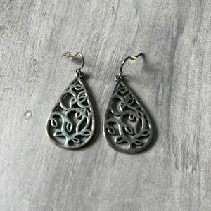 Tear Drop Dangle Vines